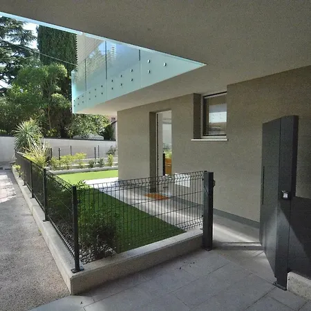 Apartament Terre Scaligere With Pool