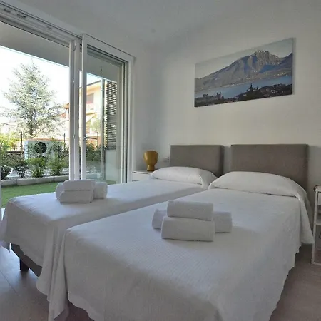 Apartament Terre Scaligere With Pool Torri Del Benaco